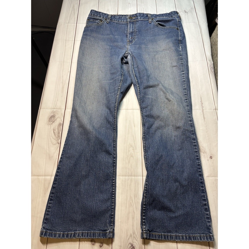 Levis Strauss Signature Stretch Low Rise Bootcut Womens Jeans 14 Medium Blue